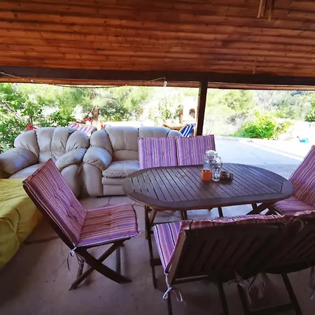 The Mouflon House Pedoulas Дом отдыха Никосия